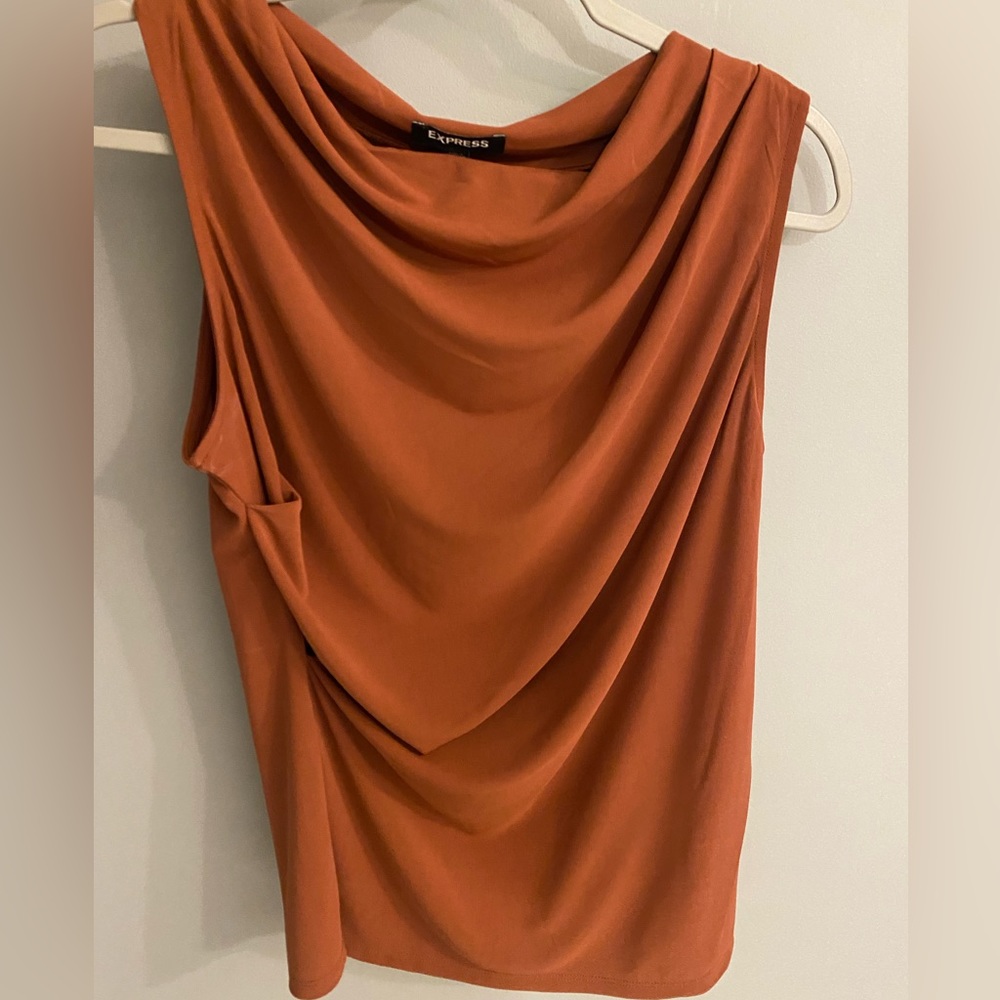 Express S top